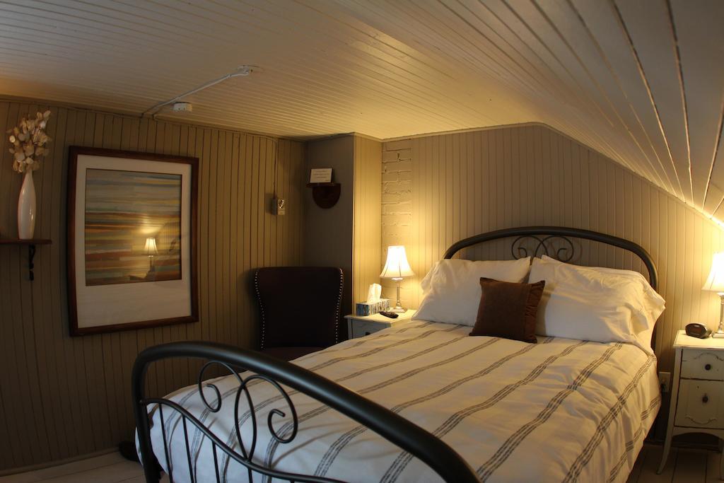 La Grange Aux Hiboux Gite Et Restaurant B&B La Baie Kamer foto