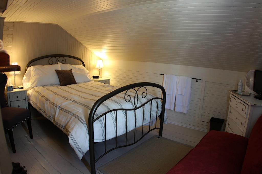 La Grange Aux Hiboux Gite Et Restaurant B&B La Baie Kamer foto